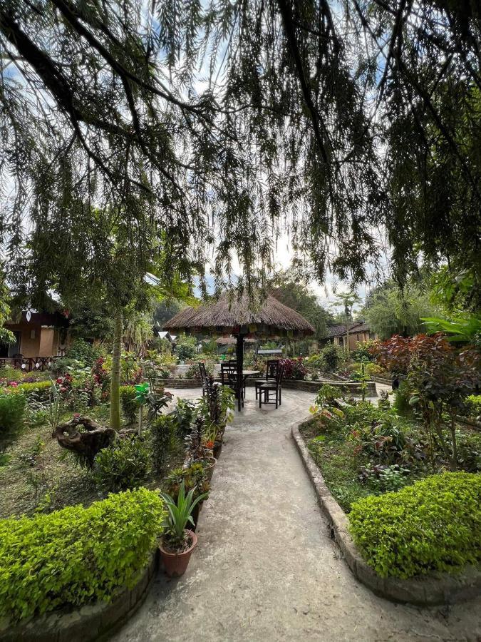 Bardiya Bardia Wildlife Resort מראה חיצוני תמונה