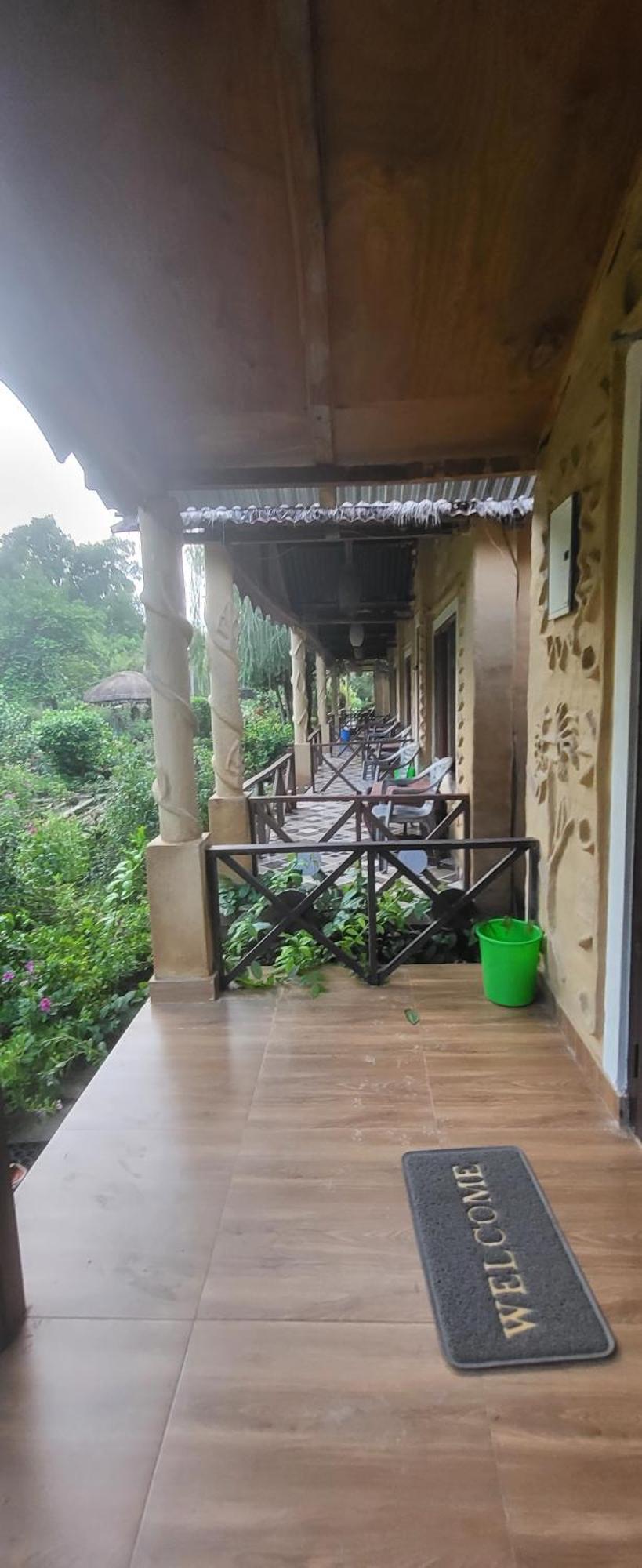 Bardiya Bardia Wildlife Resort מראה חיצוני תמונה