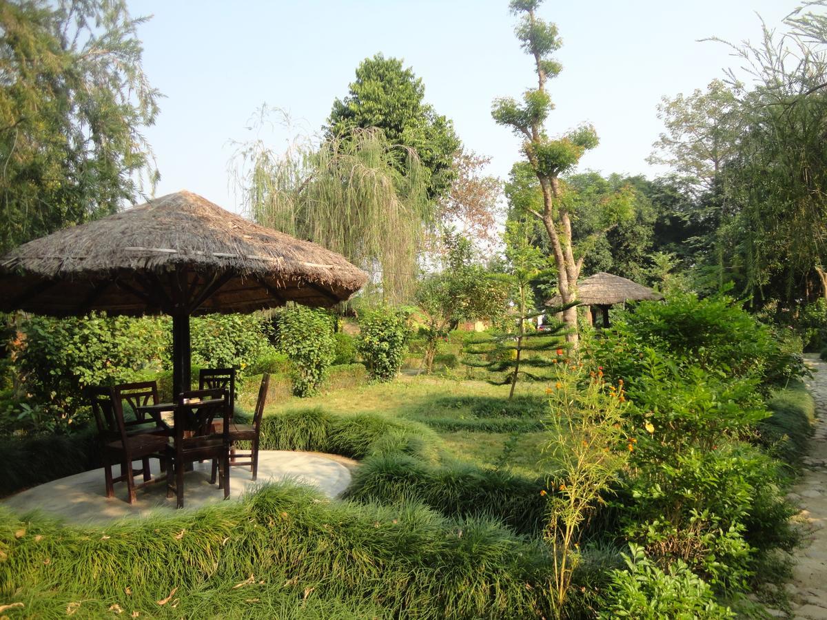 Bardiya Bardia Wildlife Resort מראה חיצוני תמונה